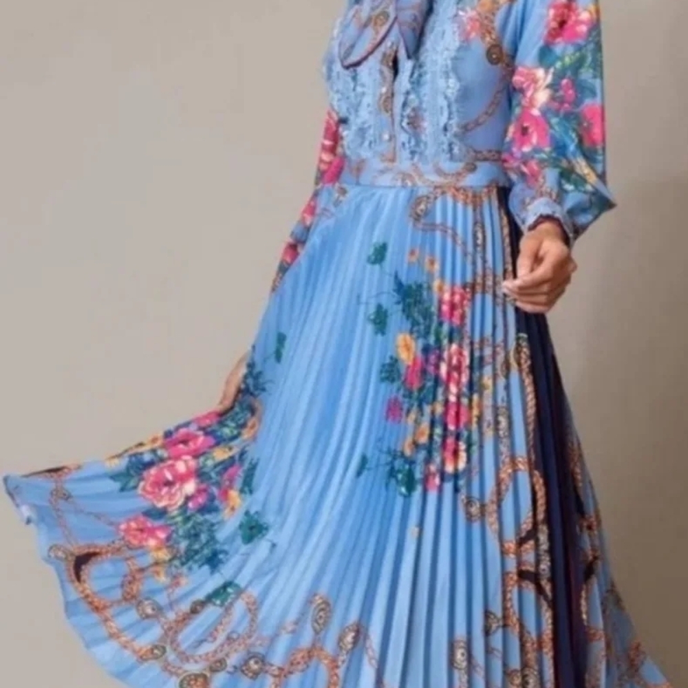 Dalia Macphee Floral Long Sleeve Dress - Blue - Picture 3 of 16